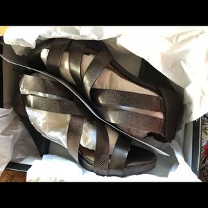 CL laundry wild party shoes